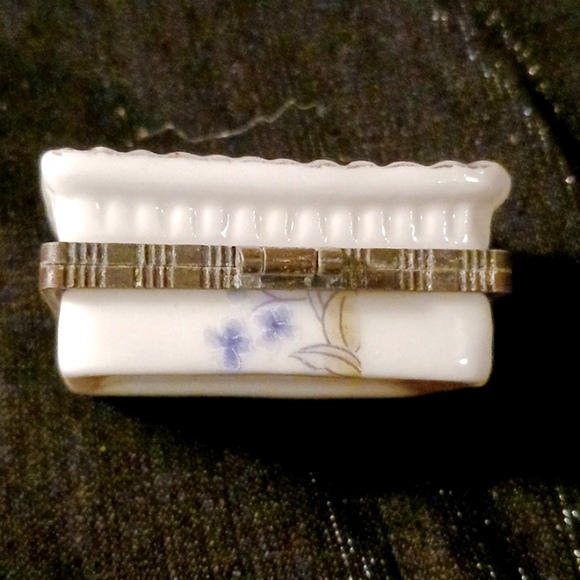 Gift jewelry box, painted porcelain, vintage - Picture 9 of 11